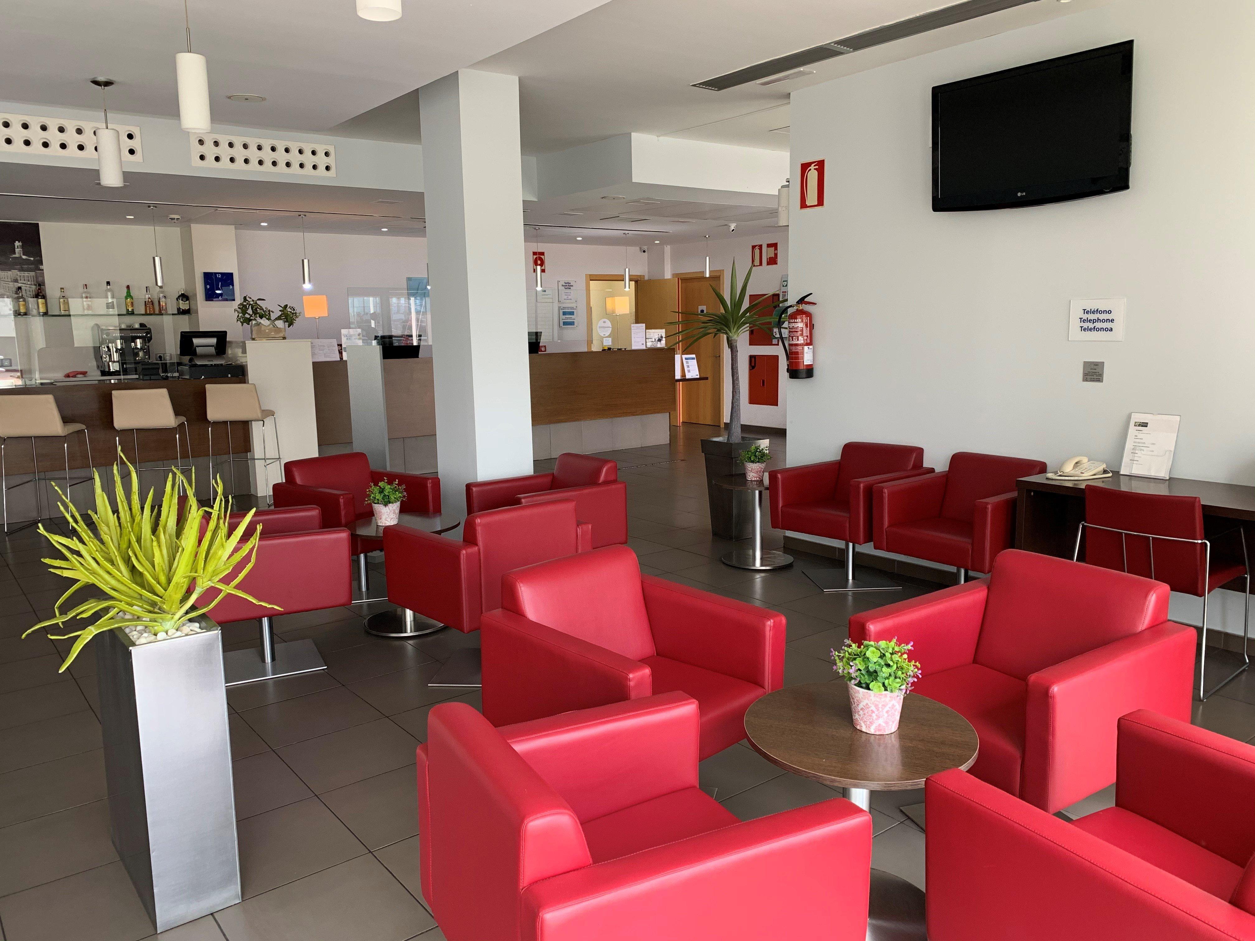 Holiday Inn Express Vitoria By Ihg Exterior foto