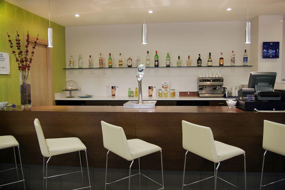 Holiday Inn Express Vitoria By Ihg Restaurant foto